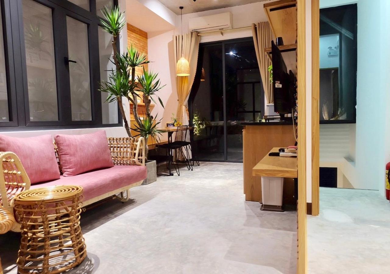 6 Bedroom House - Best Location - 5Mins My Khe Beach Da Nang Luaran gambar